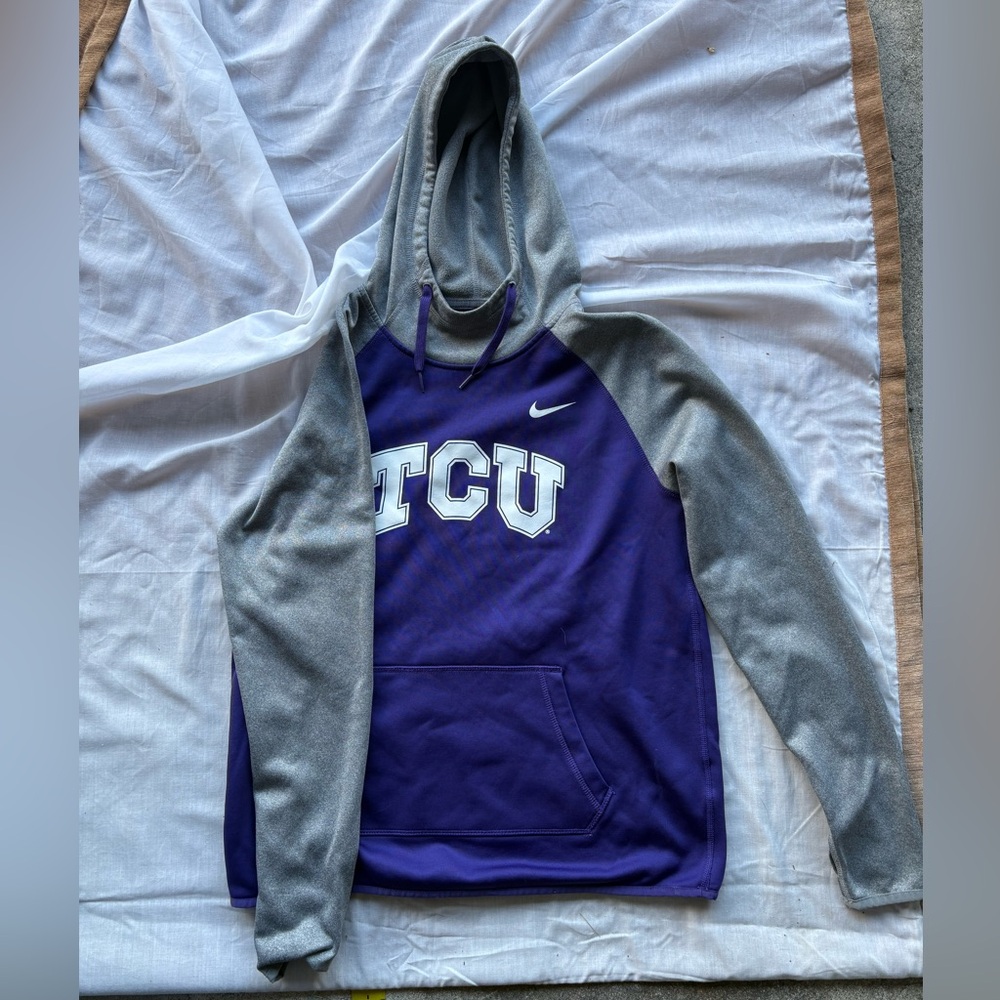 TCU Nike hoodie, great condition, M